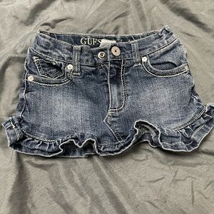 Size 6 little girls guess jean skirt